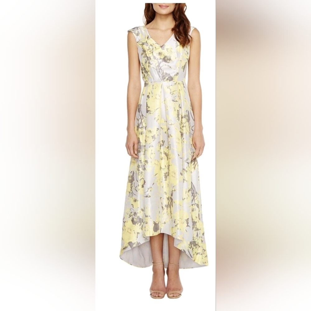 Signature by Sangria Yellow and Gray Floral Dress